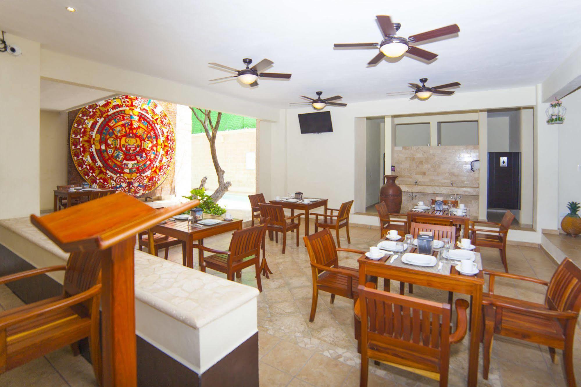 Angelo'S Hotel Playa del Carmen Bagian luar foto